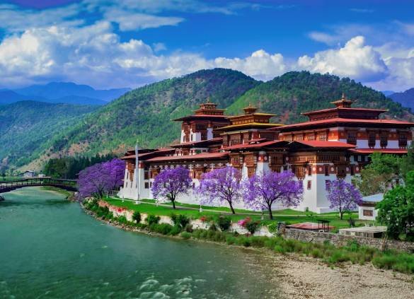 the Best Bhutan travel agency Guarantee Transparent Pricing with No Hidden Surprises